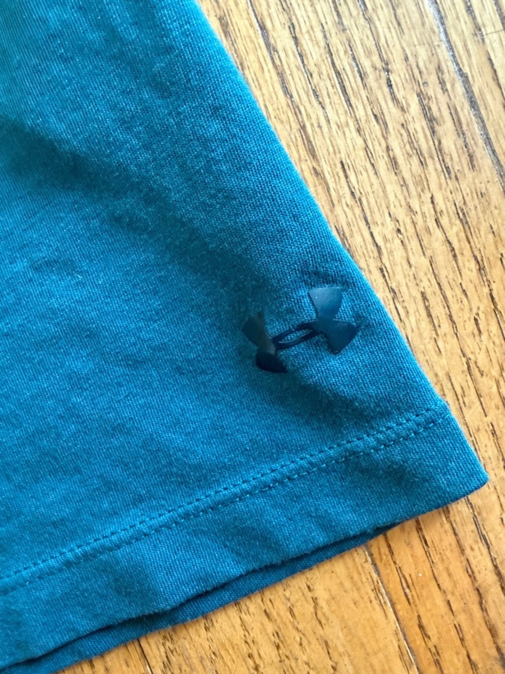 Under Armour Women's Teal Blue Racerback Loose Tank XS - Picture 2 of 5